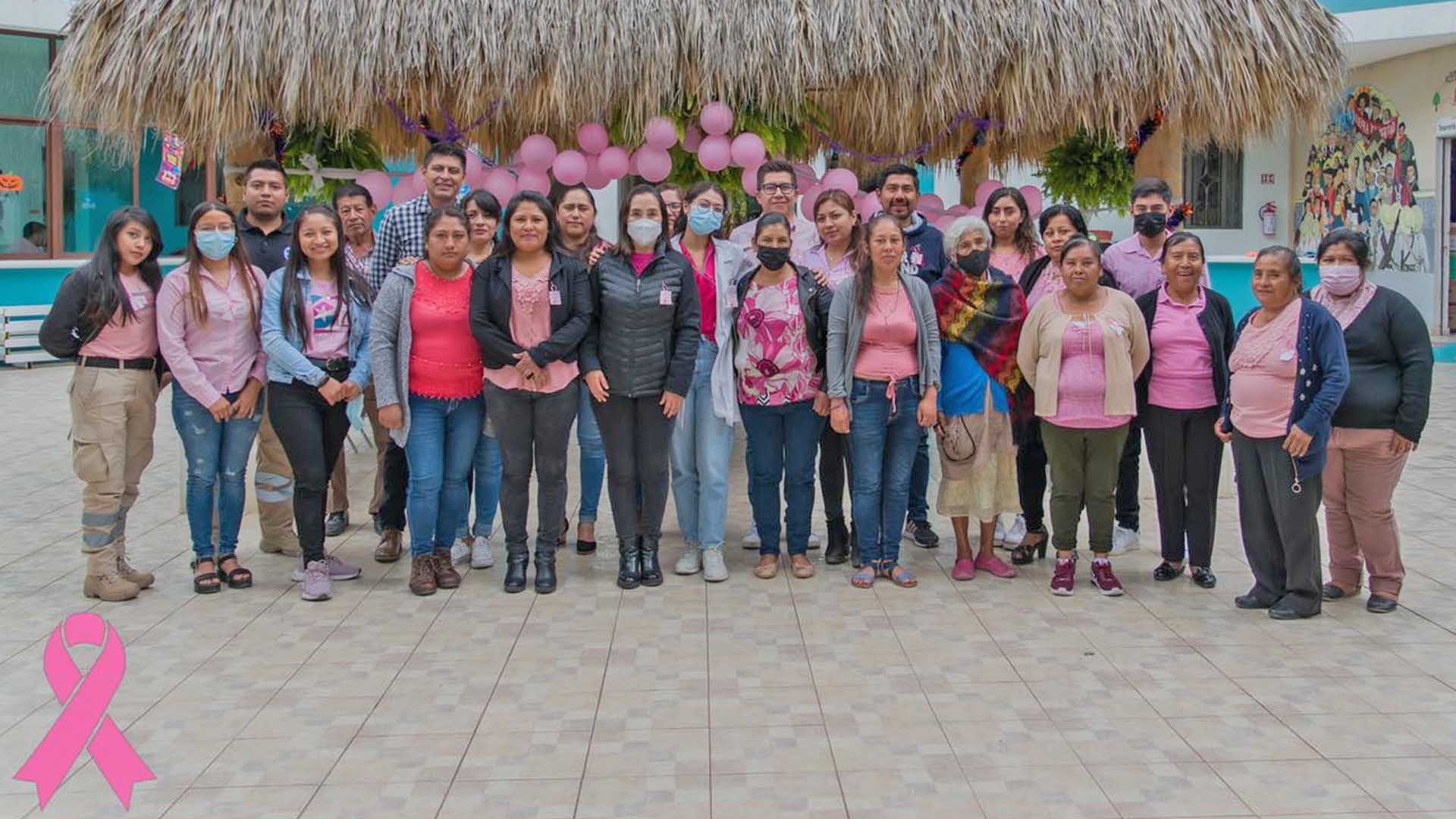 Ayuntamiento de Atzitzihuacán llevó a cabo la conferencia relacionado contra el cáncer de mama