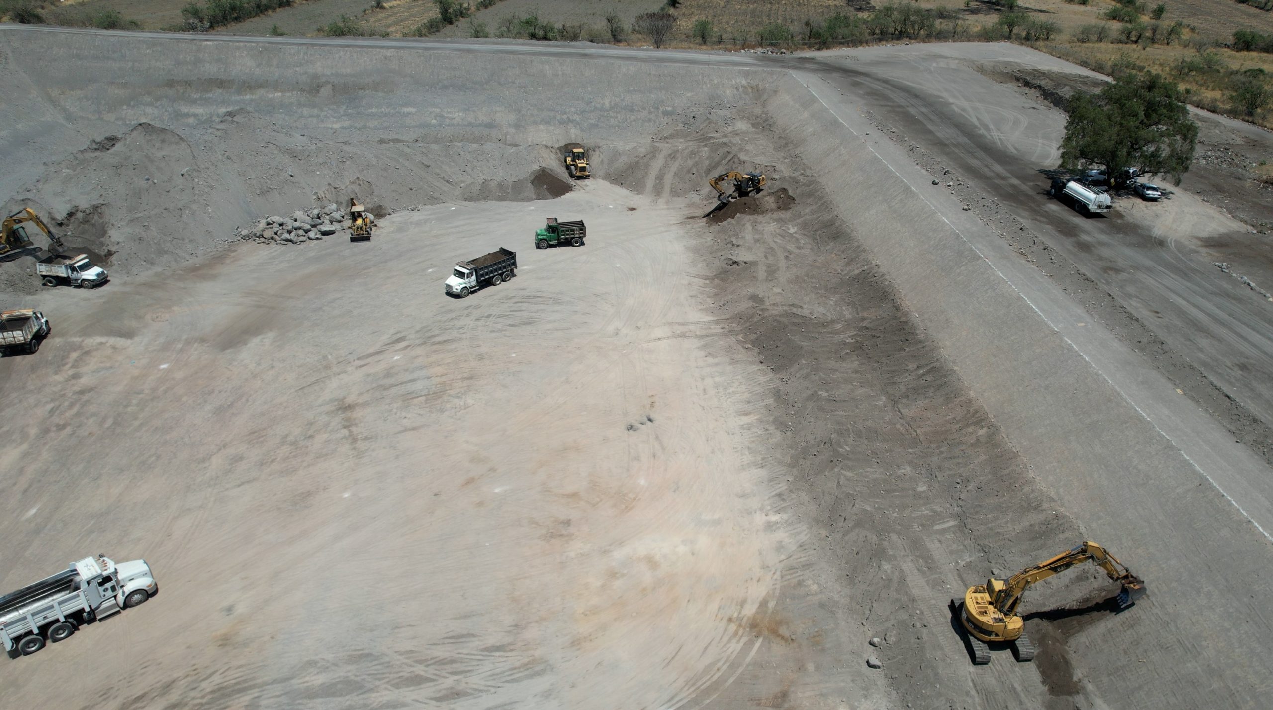 Ariadna Ayala, presidenta de Atlixco, avanza con la construcción de nueva celda en el relleno sanitario: obra clave para el medio ambiente