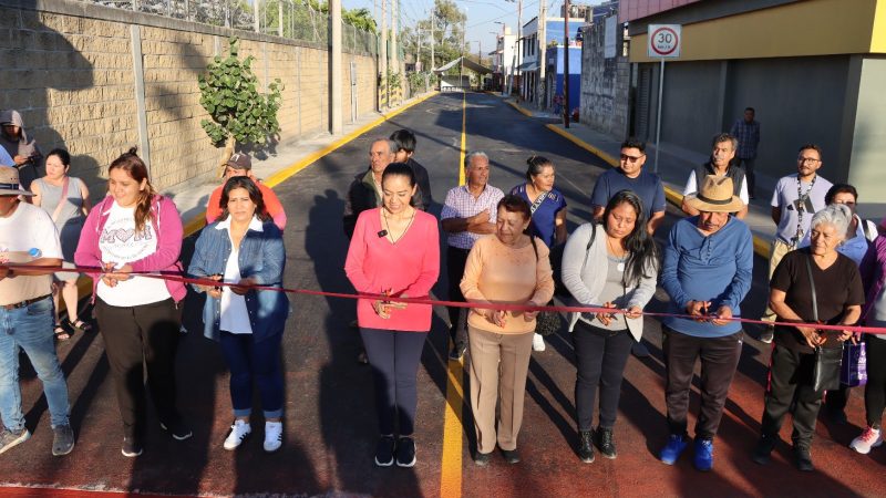 Ariadna Ayala entrega rehabilitación de la carretera a Tianguismanalco en Rancho Gamboa